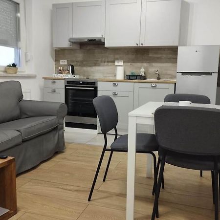 Lovely Flat, City Center With Free Parking Varaždin 外观 照片