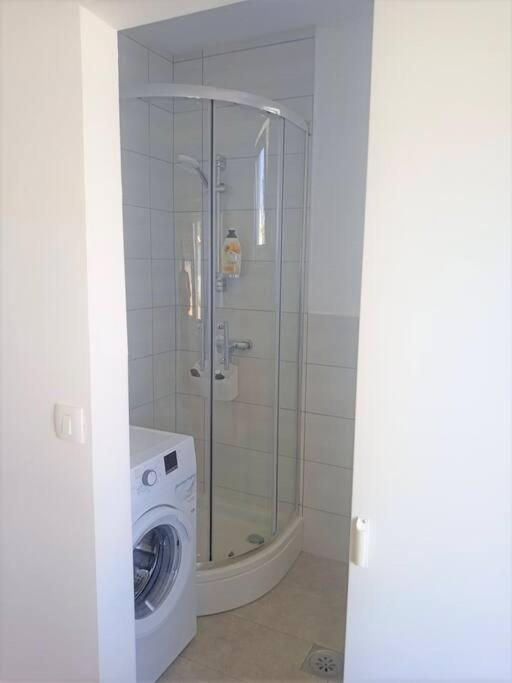 Lovely Flat, City Center With Free Parking Varaždin 外观 照片