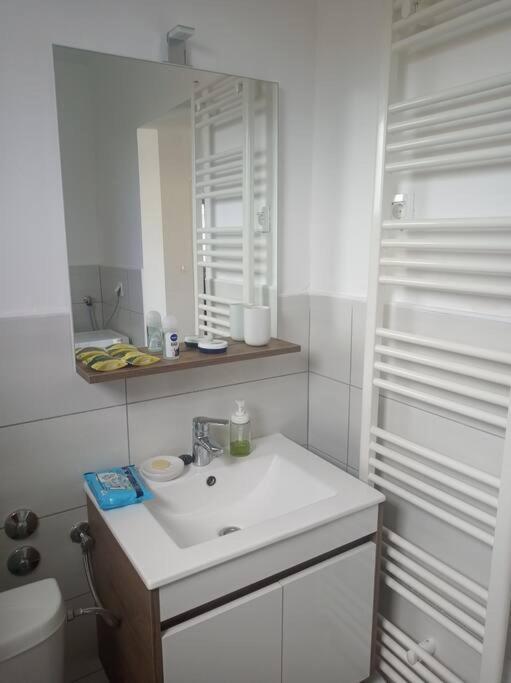 Lovely Flat, City Center With Free Parking Varaždin 外观 照片